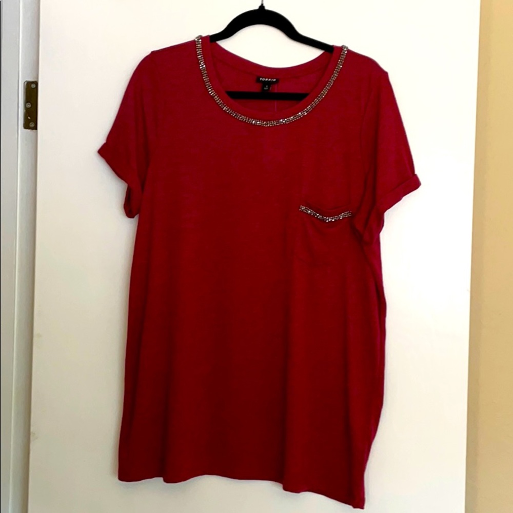 Torrid short sleeve maroon embellished pocket tee